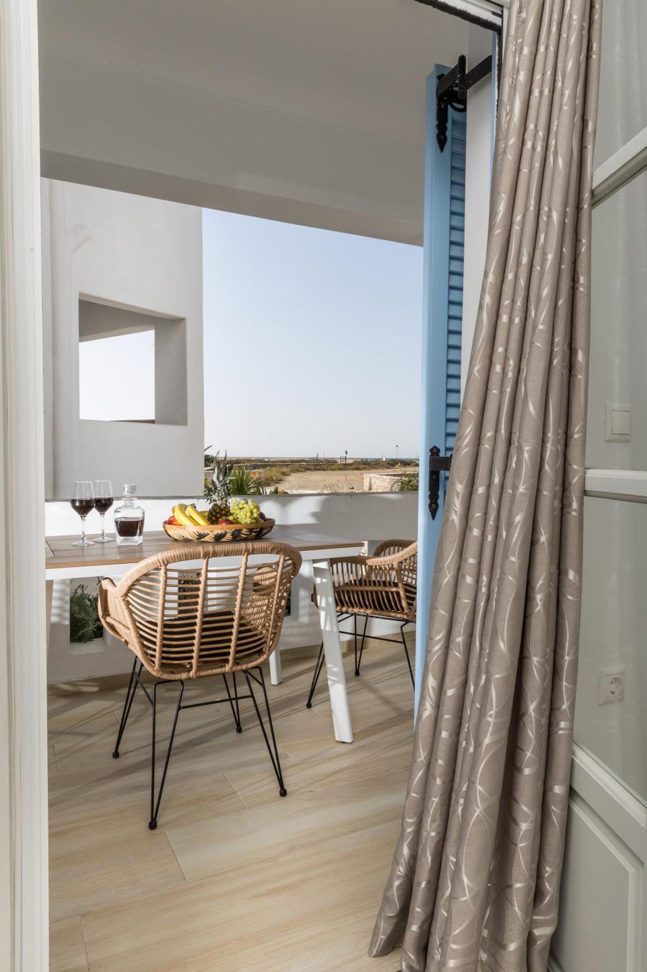 Marine Dream Apartment Plaka  Luaran gambar